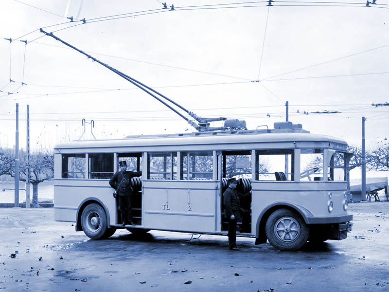 Lausanne inaugure le premier trolleybus de Suisse